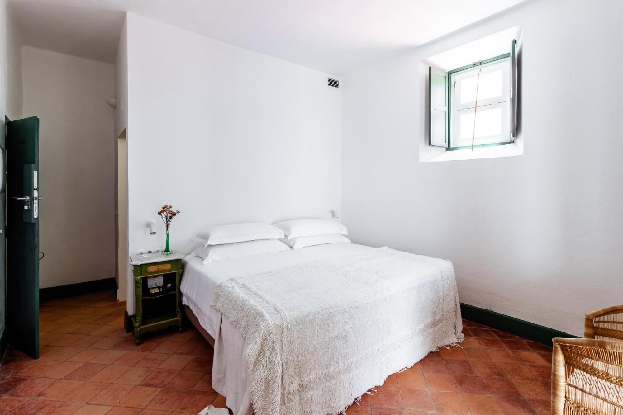 Amada Moura Bed & Breakfast Стая снимка